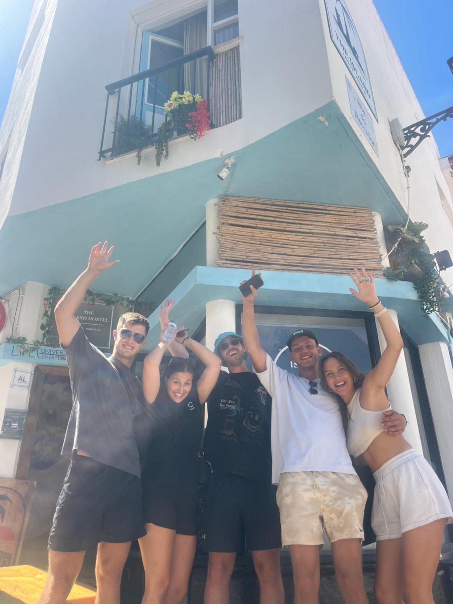 The Island Hostel & Cafe Лагуш Экстерьер фото